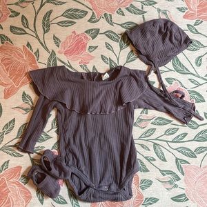 Kate Quinn Ruffle Neck Bodysuit Set